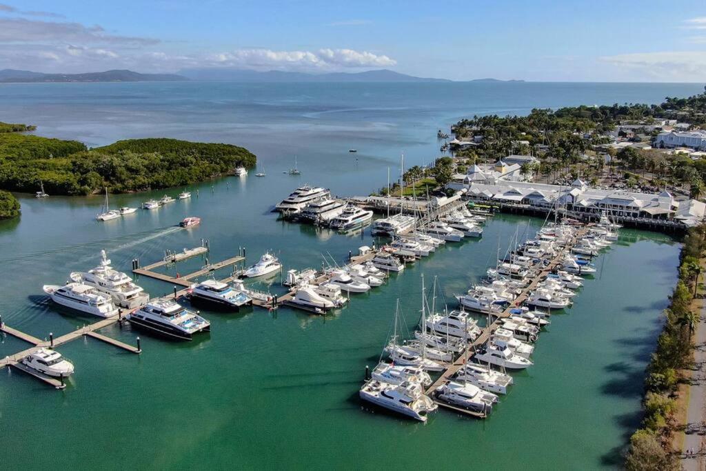 Charming 1 Bedroom Apt - Close To Town & Beach Port Douglas Kültér fotó