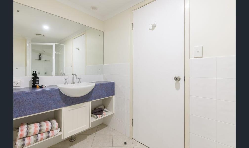 Charming 1 Bedroom Apt - Close To Town & Beach Port Douglas Kültér fotó
